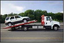 Valencia Towing Services image 1
