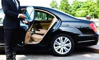 CRC taxi & limo service image 6