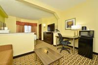 Best Western Knoxville Suites image 22