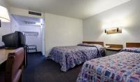 Americas Best Value Inn & Suites Grand Rapids image 3