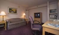 Guesthouse Inn & Suites Nashville/Music Valley image 4