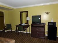 Spartan Motel Inn & Suites image 12