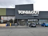 TONI&GUY Hairdressing Academy image 9