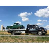 Derek's Towing & Recovery image 2