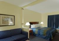 Sleep Inn & Suites University/Shands image 2