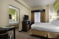 Holiday Inn Express & Suites Chattanooga-Hixson image 3
