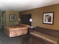 Executive Inns & Suites Longview, Texas image 6