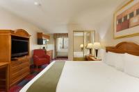  Quality Inn & Suites Oceanside image 15