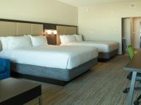 Holiday Inn Express & Suites Tampa East image 10