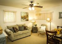 Broadmoor Court Assisted Living image 3