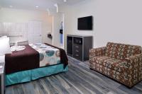 Americas Best Value Inn And Suites Houston image 7