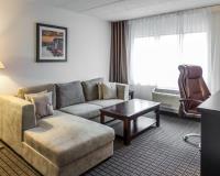 Comfort Inn & Suites BWI Airport image 23