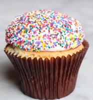 SmallCakes Cupcakery image 3