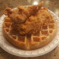 Spoty's Chicken & Waffles image 4