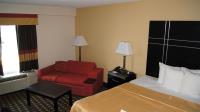 Quality Inn Hotel in Union City image 7