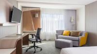 Courtyard by Marriott Cleveland Elyria image 4