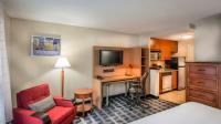 TownePlace Suites Baltimore BWI Airport image 7