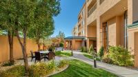 Courtyard by Marriott Reno image 3