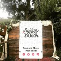 Selfie Booth Co. image 9