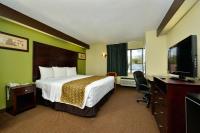 Econo Lodge Inn & Suites Richardson-Dallas image 11