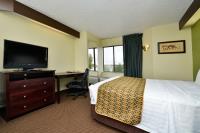 Econo Lodge Inn & Suites Richardson-Dallas image 19