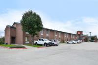 Econo Lodge Inn & Suites Richardson-Dallas image 21