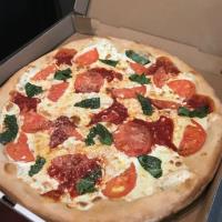 DoughFellas Pizza image 3