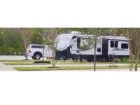 Pearland RV Park image 4