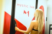 Lux Tan & Cryotherapy image 5