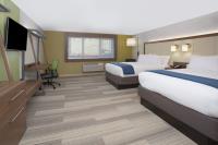 Holiday Inn Express & Suites Chalmette image 3