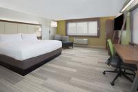 Holiday Inn Express & Suites Lexington W image 6