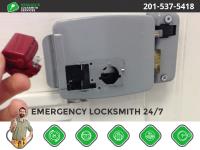 Resnick's Locksmith Services image 9