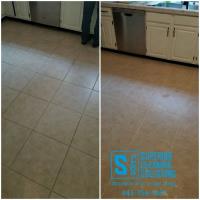 Superior Cleaning Solutions LLC image 1