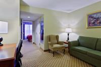 Country Inn & Suites by Radisson, Charlotte I-485 image 9