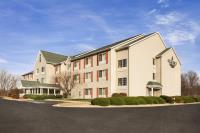 Country Inn & Suites by Radisson, Clinton, IA image 5