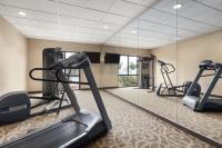 Country Inn & Suites by Radisson, Dixon image 3