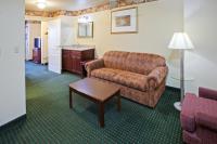 Country Inn & Suites by Radisson, Elkhart North image 7