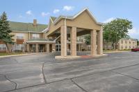 Country Inn & Suites by Radisson, Green Bay, WI image 1
