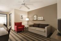 Country Inn & Suites - Indianapolis Airport South image 3