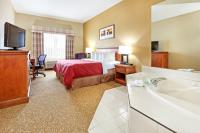 Country Inn & Suites by Radisson, Hinesville, GA image 4
