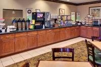 Country Inns & Suites  by Radisson Lake George image 2