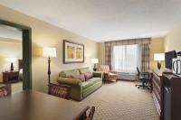 Country Inn & Suites by Radisson, London, KY image 3