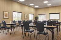 Country Inn & Suites by Radisson, London, KY image 7