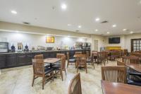 Country Inn & Suites by Radisson, Matteson, IL image 2