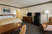 Country Inn & Suites by Radisson, Naperville, IL	 image 5