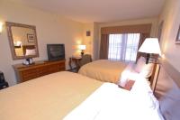 Country Inn & Suites by Radisson Newark Airport NJ image 10