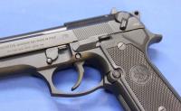 BERETTA 92FS 9mm w/FACTORY BOX & 2 MAGS For Sale image 1
