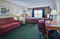 Country Inn & Suites by Radisson, Stockton, IL image 6