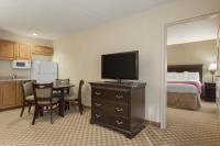 Country Inn & Suites by Radisson, Tuscaloosa, AL image 3