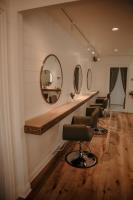 The Parlor Salon image 3